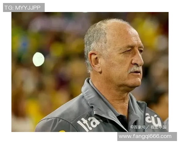 足球教练与球星回流推动联赛发展迎来本土化与国际化新机遇