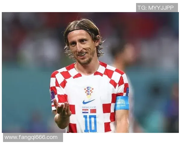 长发男足球星风采大集合，盘点那些令人难忘的发型与球技完美结合的球员